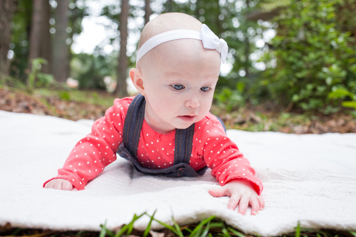 LightCreative_201810_HeavenRussell_Phoebe_RaleighBabyPhotographer_6MonthPhotos_036_blog.jpg