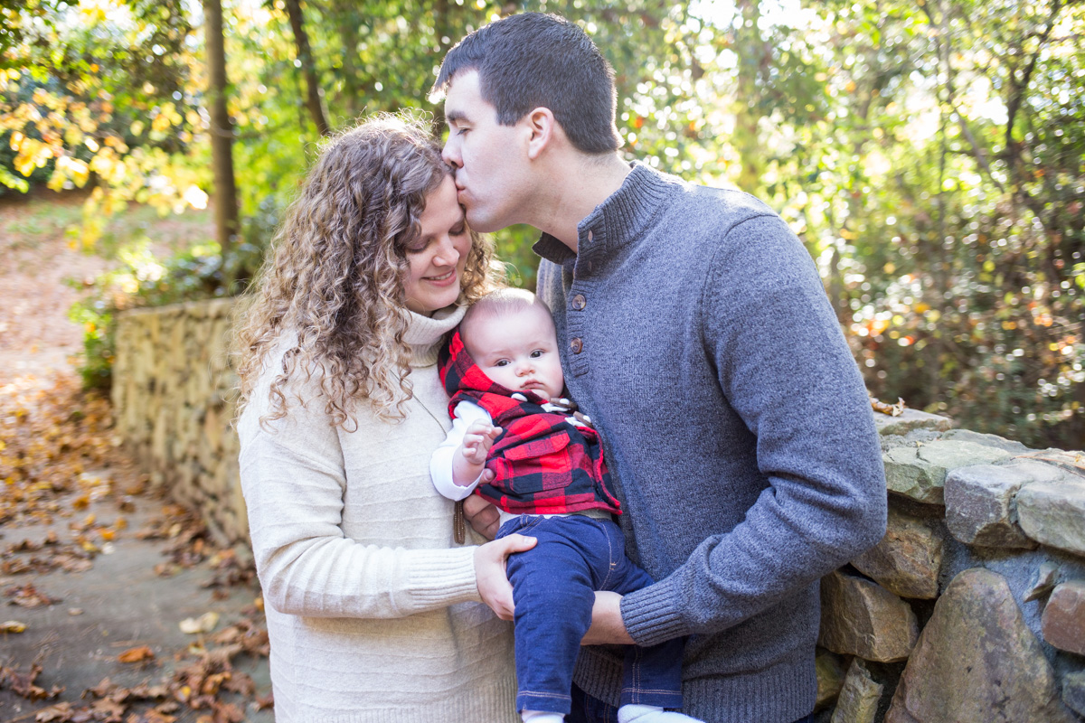 LightCreative_201811_MelissaJonathan_RaleighFamilyPhotography_002_blog.jpg
