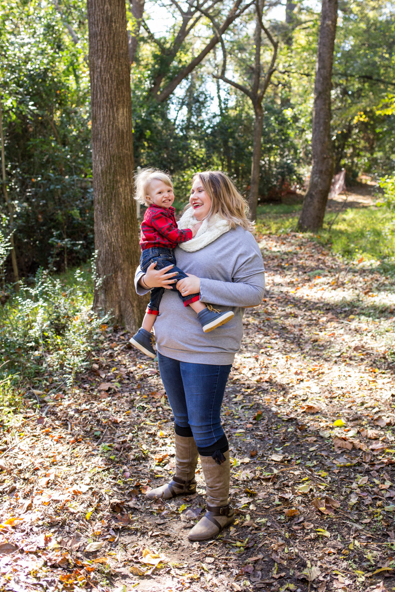 LightCreative_201811_JessicaBen_RaleighFamilyPhotography_016_blog.jpg