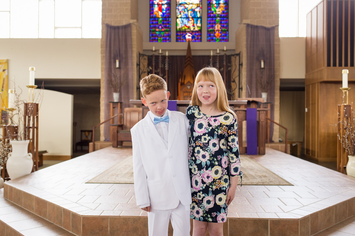LightCreative_201903_RaleighPayWhatYouCanPhotographer_Hunter_FirstCommunion_012_blog.jpg