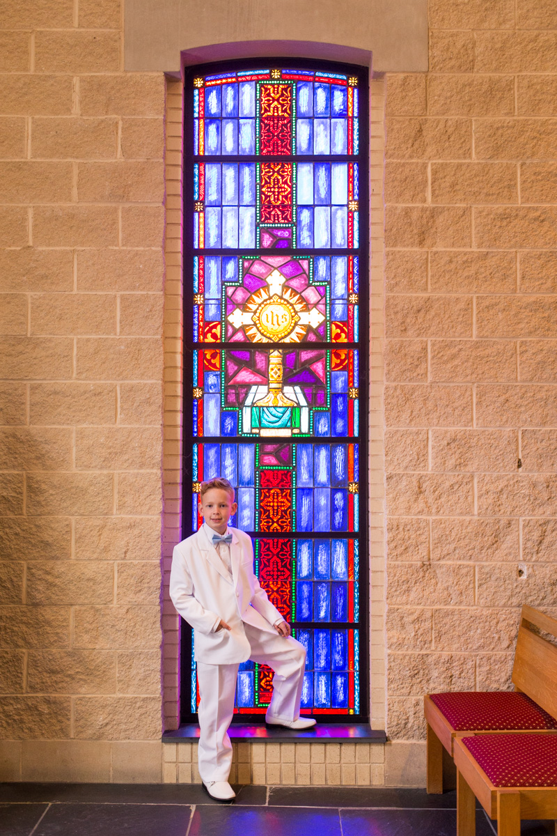 LightCreative_201903_RaleighPayWhatYouCanPhotographer_Hunter_FirstCommunion_019_blog.jpg
