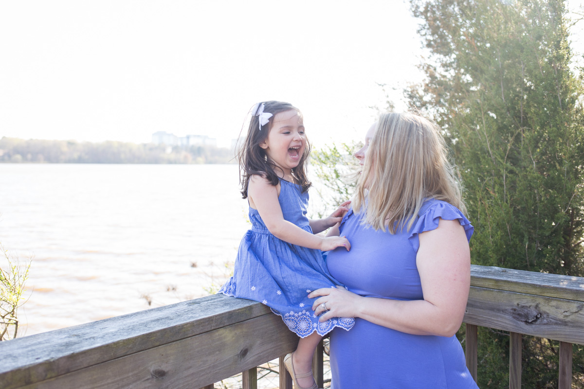 LightCreative_201904_AliciaEdward_RaleighFamilyPhotography_005_blog.jpg