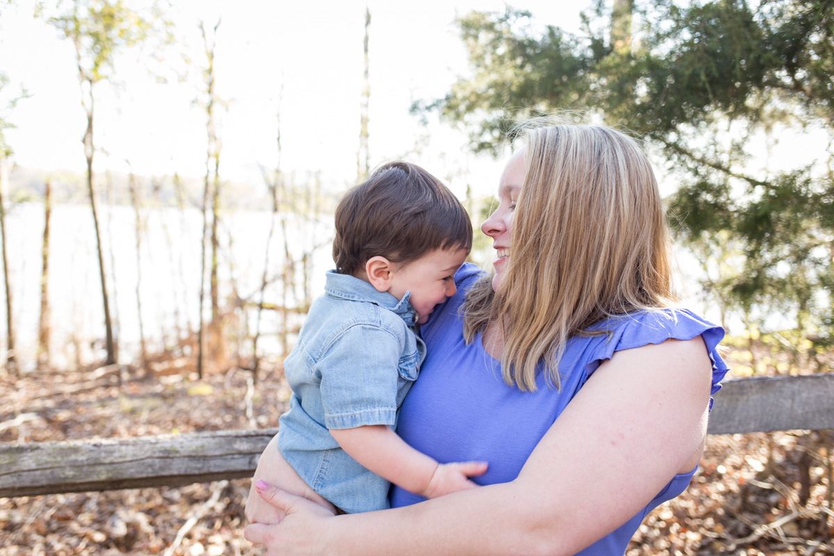 LightCreative_201904_AliciaEdward_RaleighFamilyPhotography_009_blog.jpg