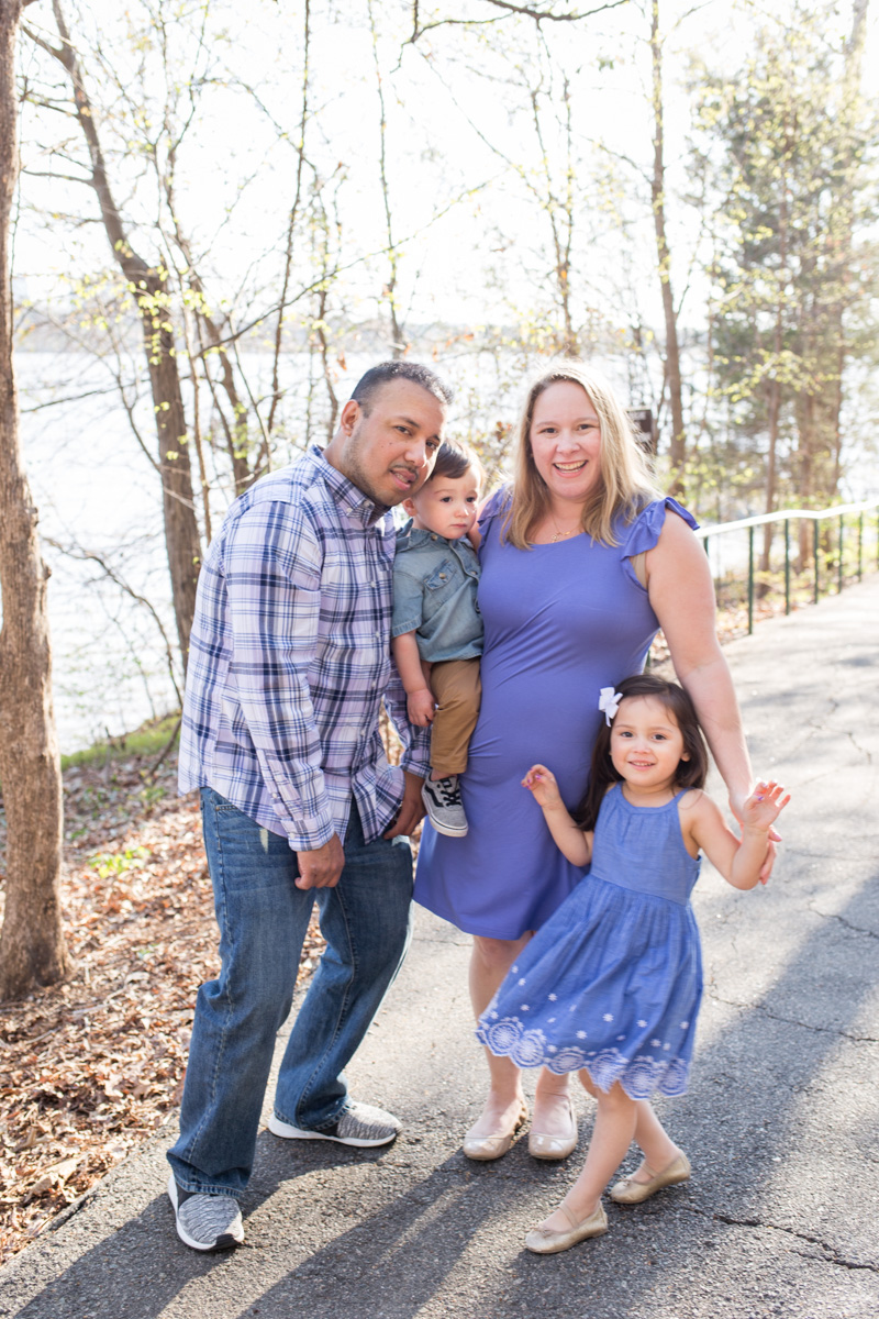 LightCreative_201904_AliciaEdward_RaleighFamilyPhotography_016_blog.jpg