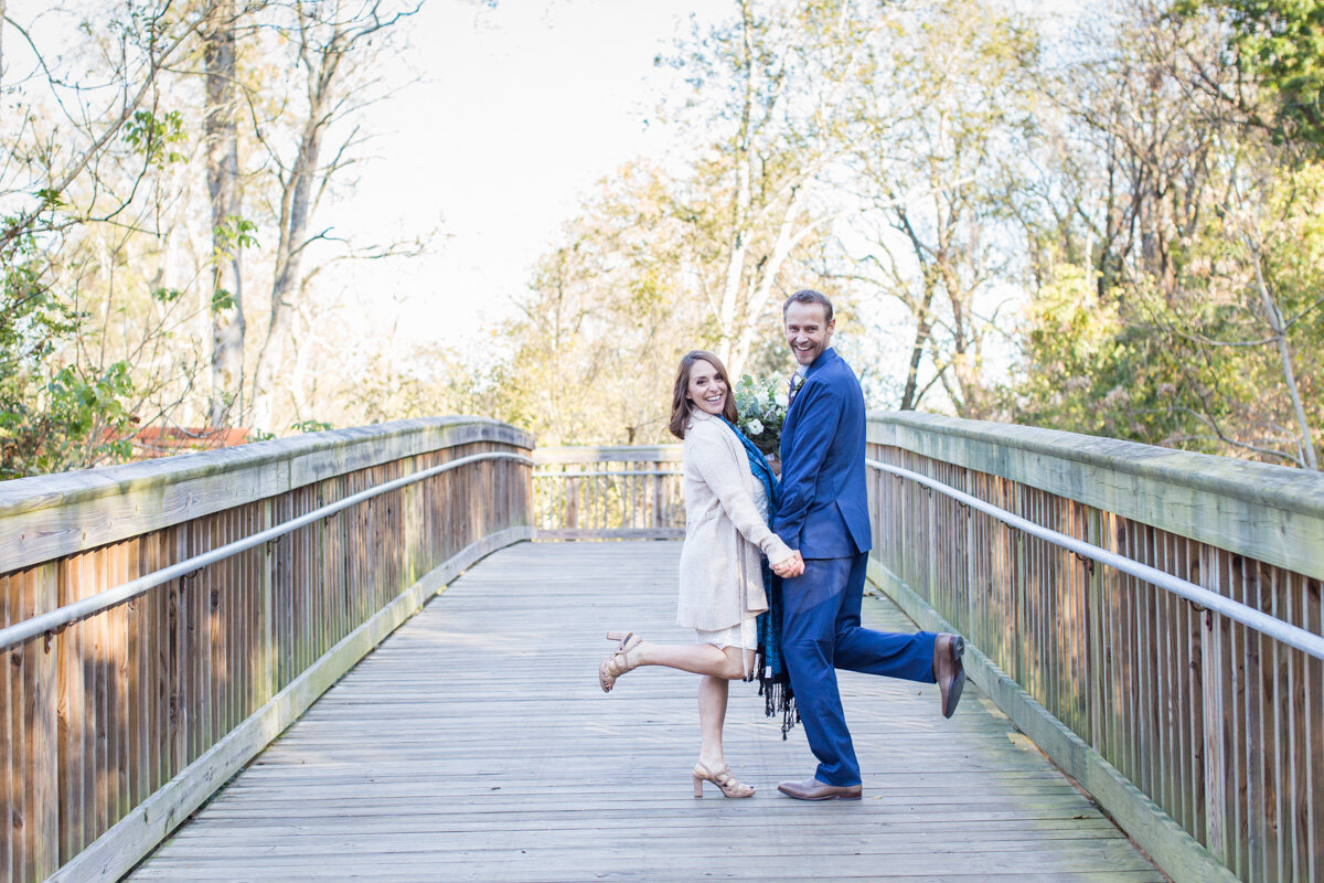 LightCreative_201911_JenniferNiels_RaleighCourthouseWeddingPhotographer_PayWhatYouCanPhotographyRaleigh_018_blog.jpg