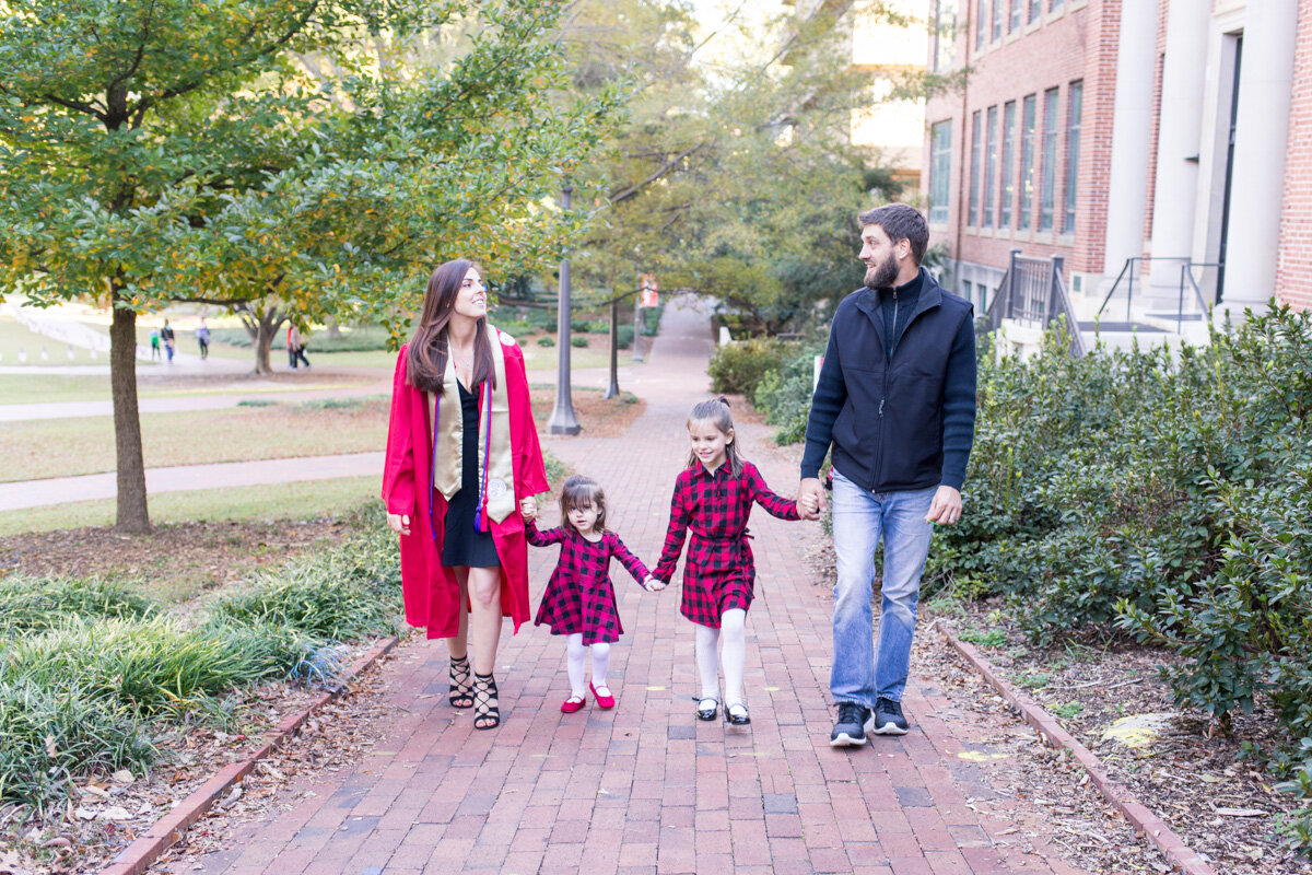 LightCreative_201911_KristynEric_Family_NCState_RaleighFamilyPhotography_013_blog.jpg