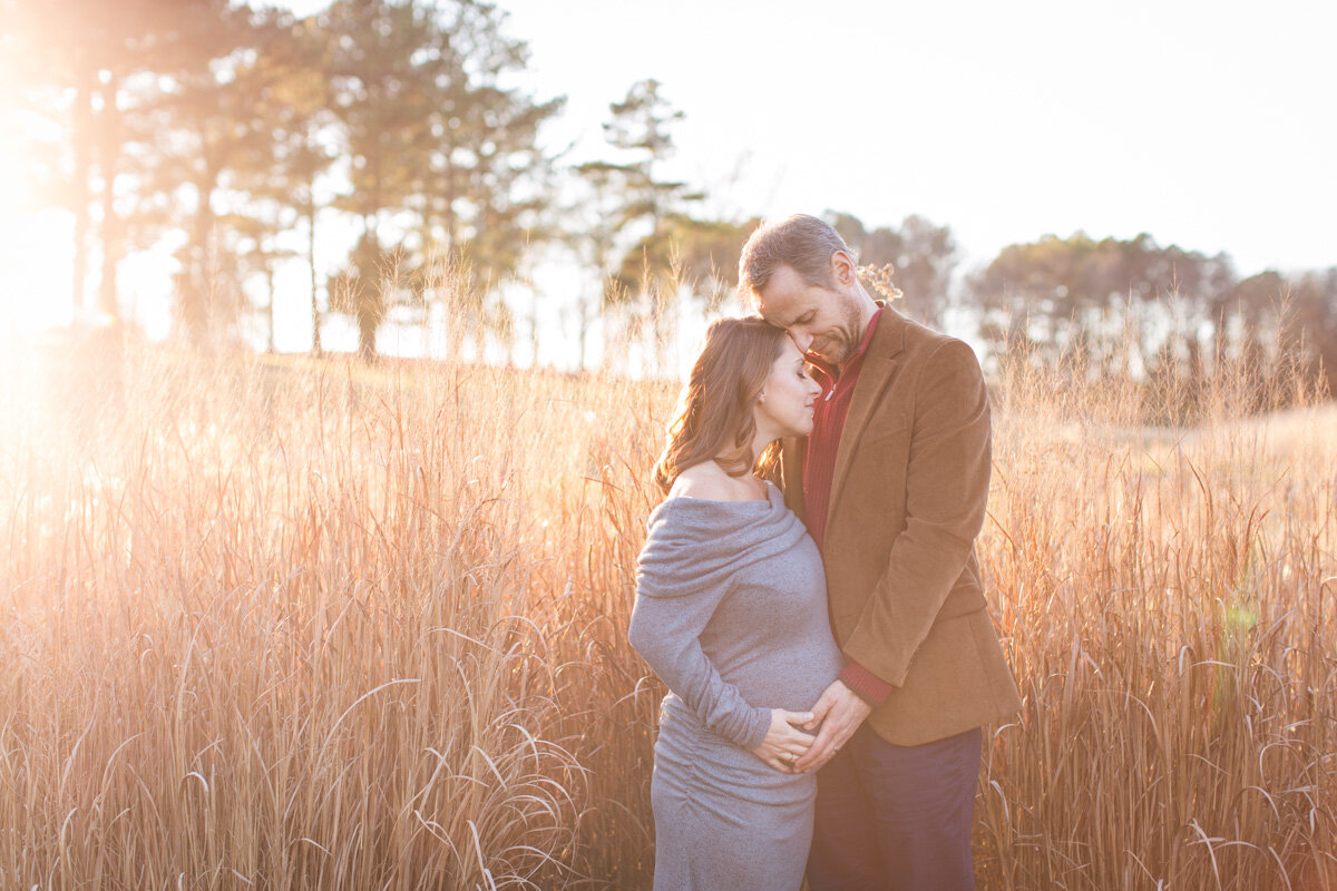 LightCreative_201912_JenniferNiels_RaleighMaternityPhotographer_PayWhatYouCanPhotographyRaleigh_021_blog.jpg