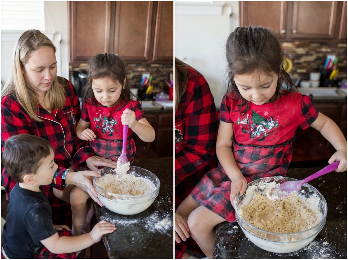 LightCreative_201912_AliciaEdward_ChristmasCookies_RaleighFamilyPhotographer_PayWhatYouCanPhotographyRaleigh_029_blog_stomp.jpg