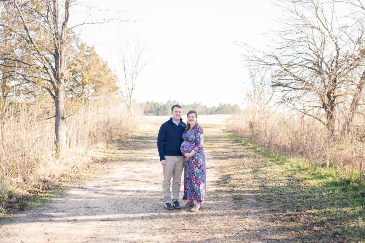 LightCreative_202002_HaleyMichael_RaleighMaternityPhotographer_PayWhatYouCanPhotographyRaleigh_002_blog.jpg