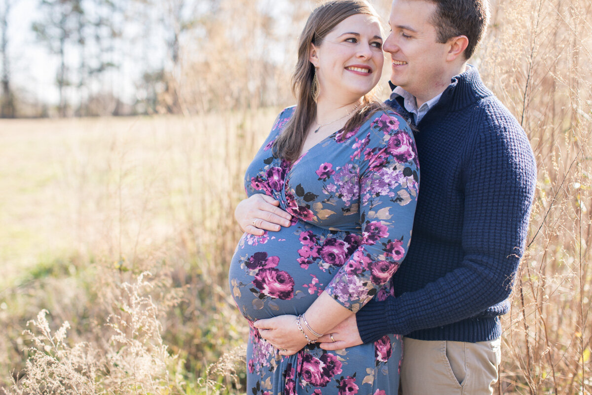 LightCreative_202002_HaleyMichael_RaleighMaternityPhotographer_PayWhatYouCanPhotographyRaleigh_035_blog.jpg