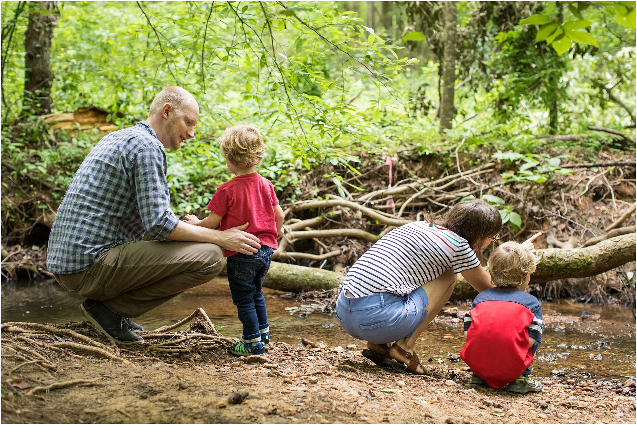 LightCreative_202006_SusannaBryan_RaleighFamilyPhotographer_PayWhatYouCanPhotographyRaleigh_054_blog_stomp.jpg