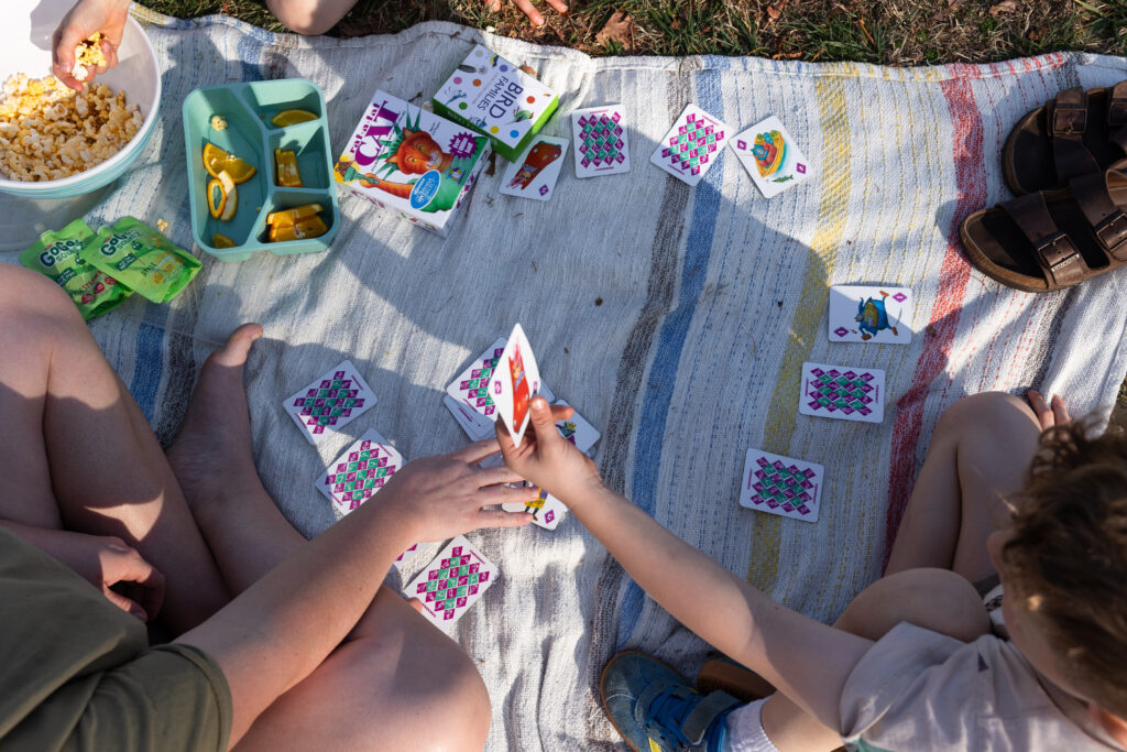 Spring family photo ideas for a candid documentary photography session - have a picnic at your favorite park